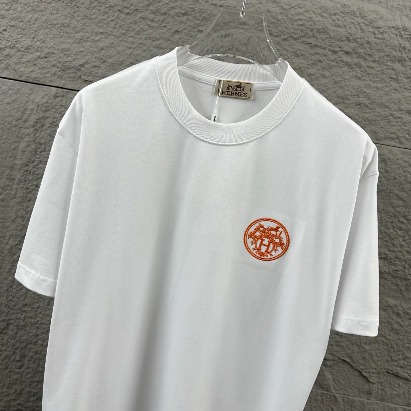 Herme* * 2026 New Arrival Classic Orange T Same Style ：Black White Gray Size： S （90-130 ） M （120-150 ） L （140-165 ） XL （160-180 ） XXL （180-210 ）